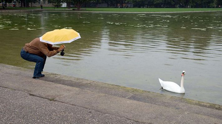 El tiempo - Nuboso con posibles lluvias débiles en el norte de Canarias