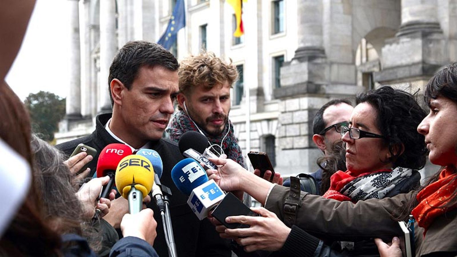 El líder del PSOE ha hablado con el presidente del Gobierno para hablar sobre la situación