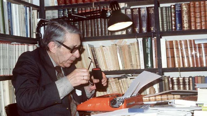 Autorretrato - Gonzalo Torrente Ballester