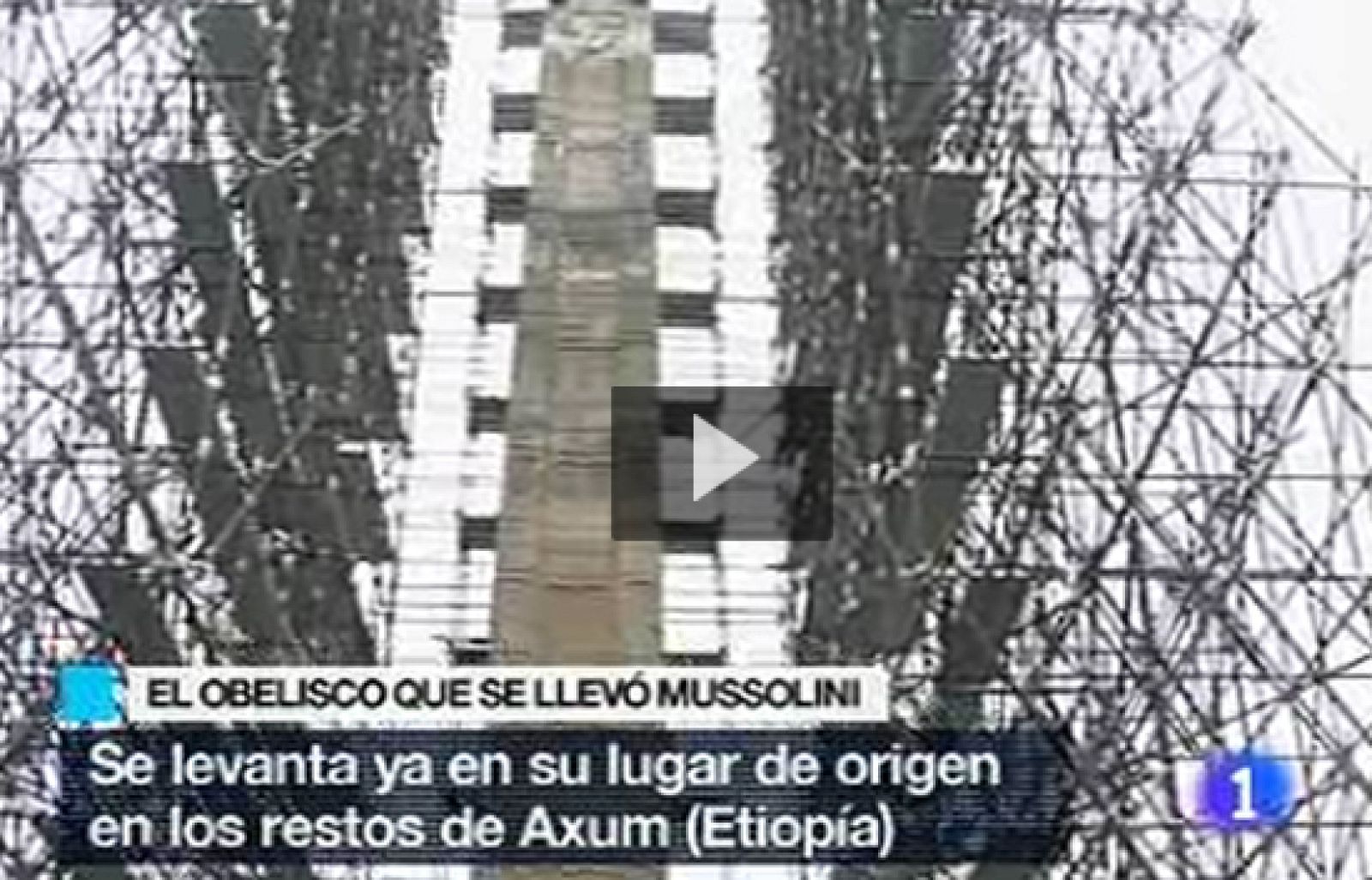 Etiopía recupera el obelisco que se llevó Mussolinii en 1937 | Ver