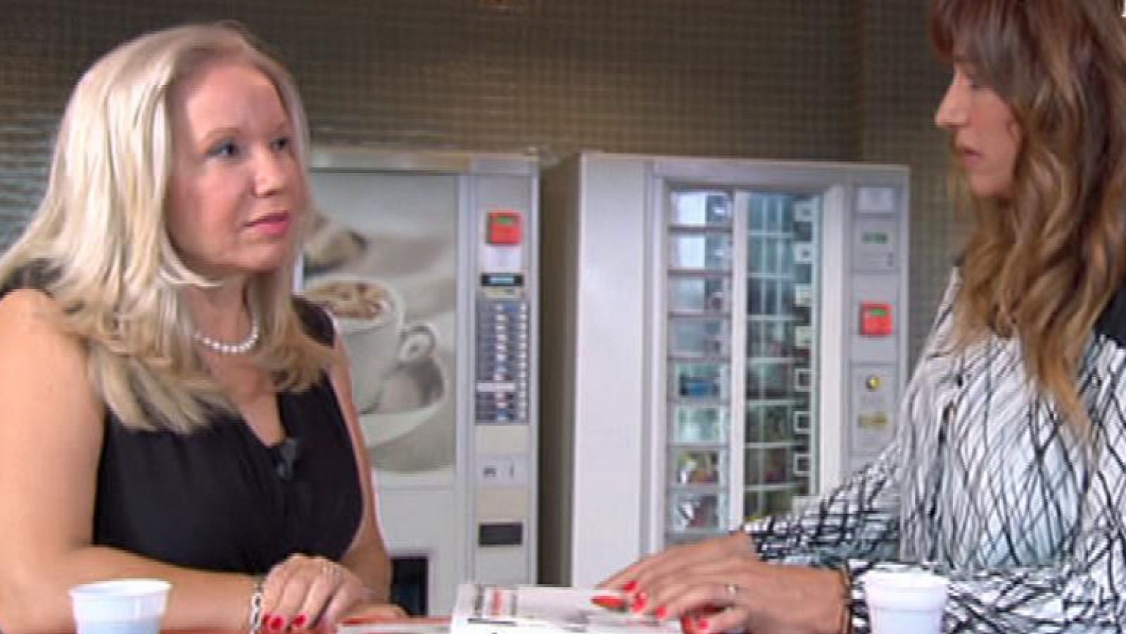 Café con Carmen Sanz