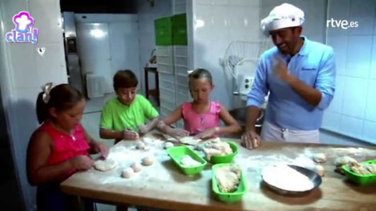 Panaderos por un día - Cocina con Clan | Ver