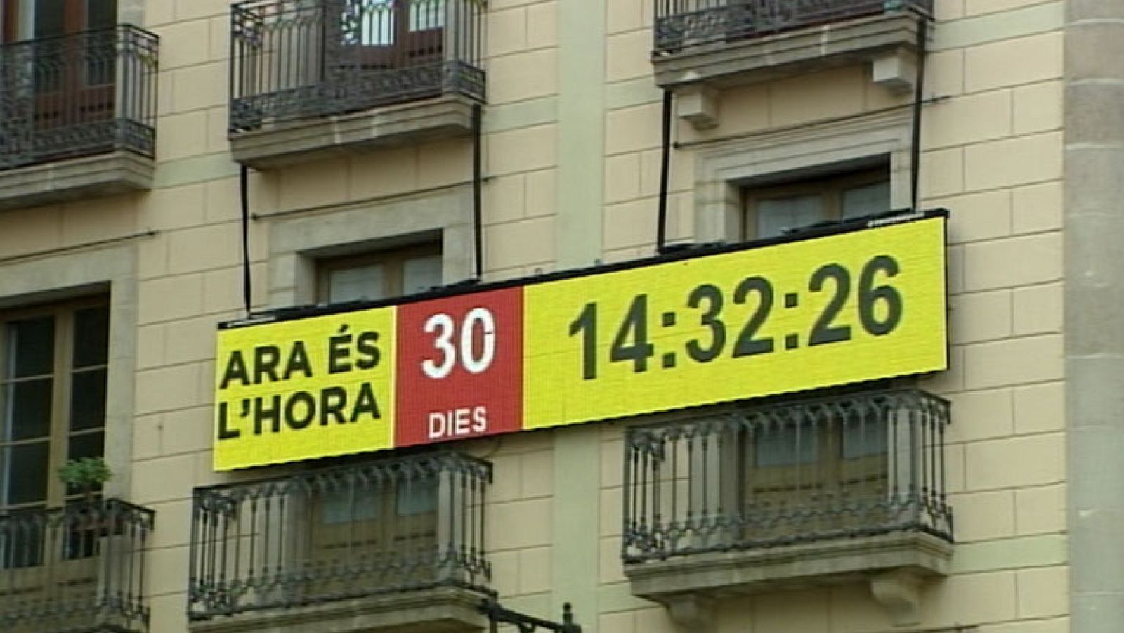 Los grupos que apoyan la consulta soberanista de Cataluña ven incierto el futuro