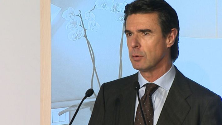 Telediario 1 - José Manuel Soria insiste en que viajar a España es seguro