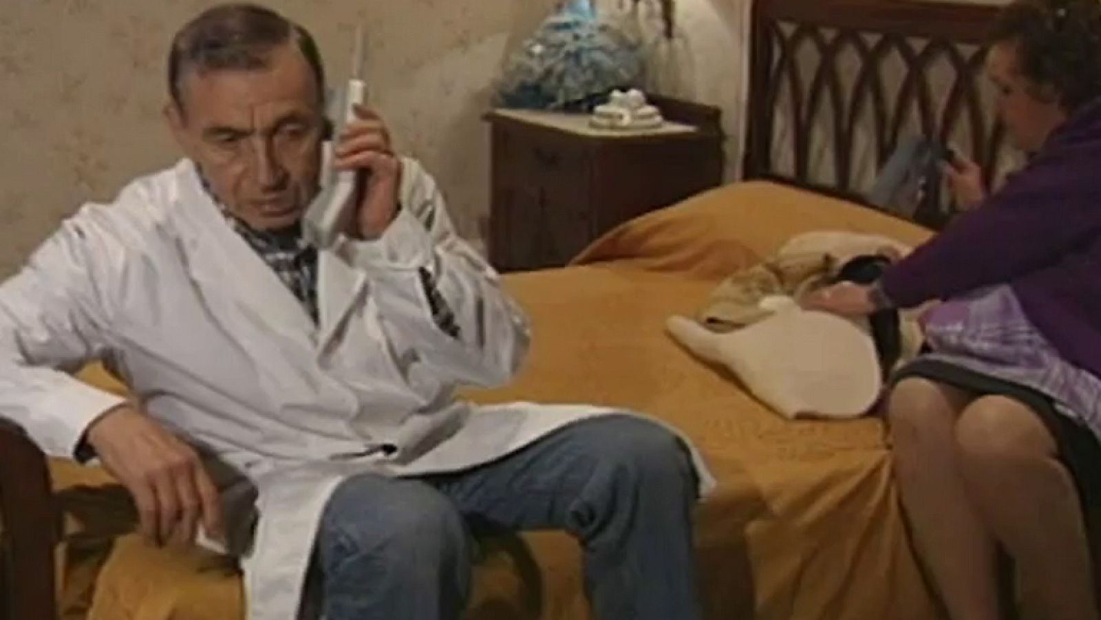 ¿De parte de quién? - Capítulo 9