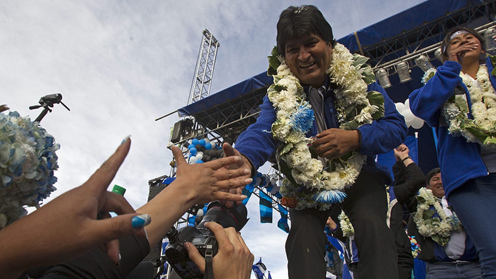 El voto obligatorio y un nuevo mapa electoral marcan los comicios del domingo en Bolivia | Ver