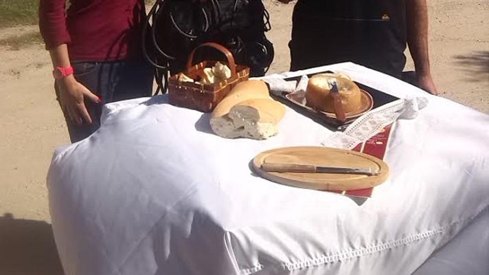 Aquí la Tierra - A la rica torta del Casar