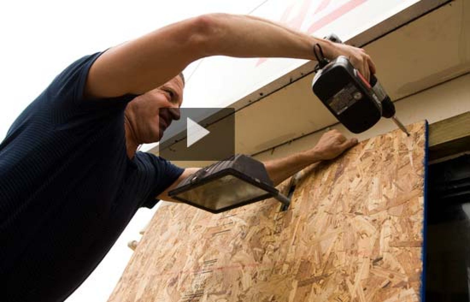 Telediario fin de semana en cuatro minutos - 06/09/08 | Ver