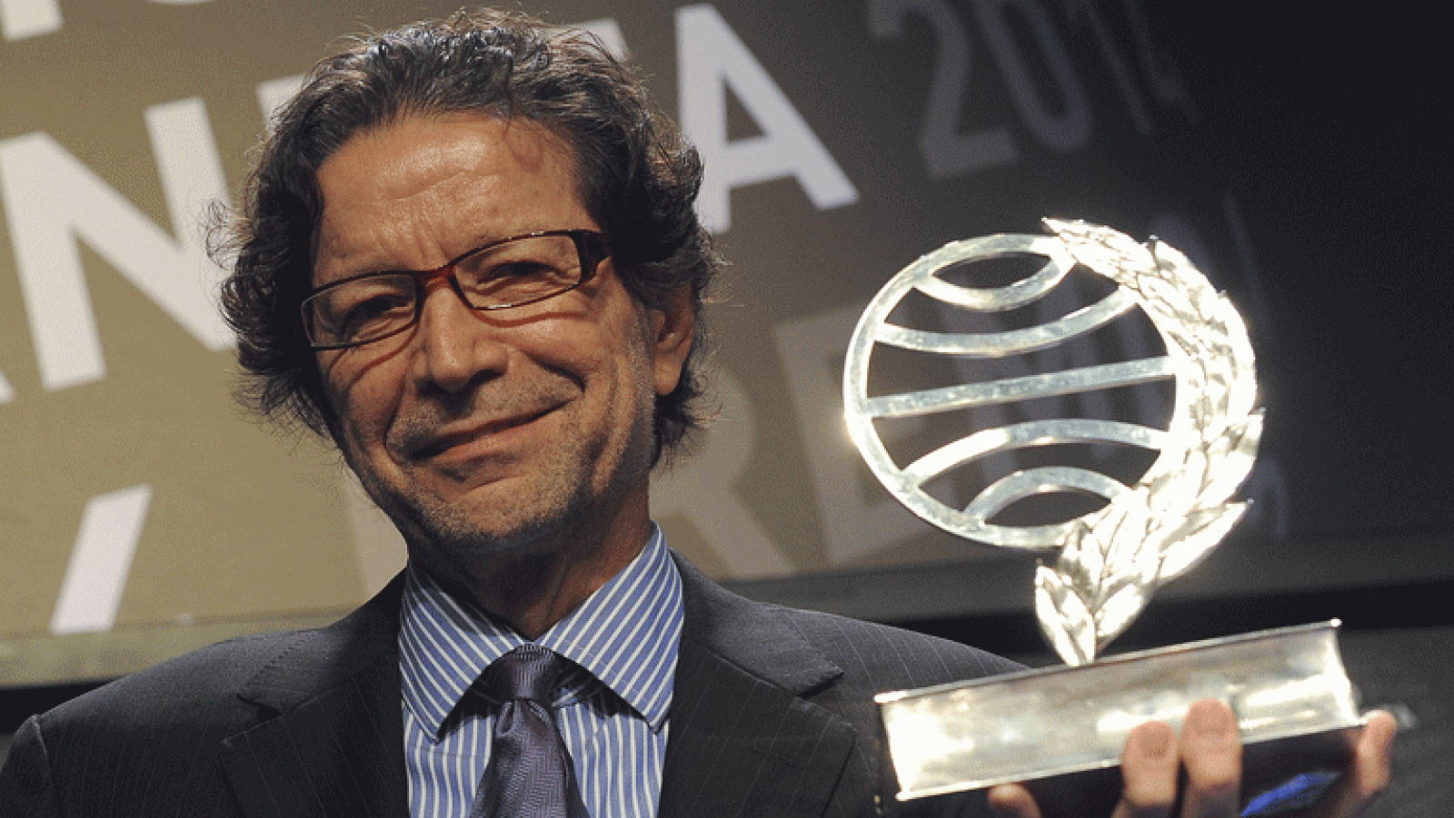 El mexicano Jorge Zepeda gana el Planeta por su novela 'Milena y el fémur más bello del mundo'