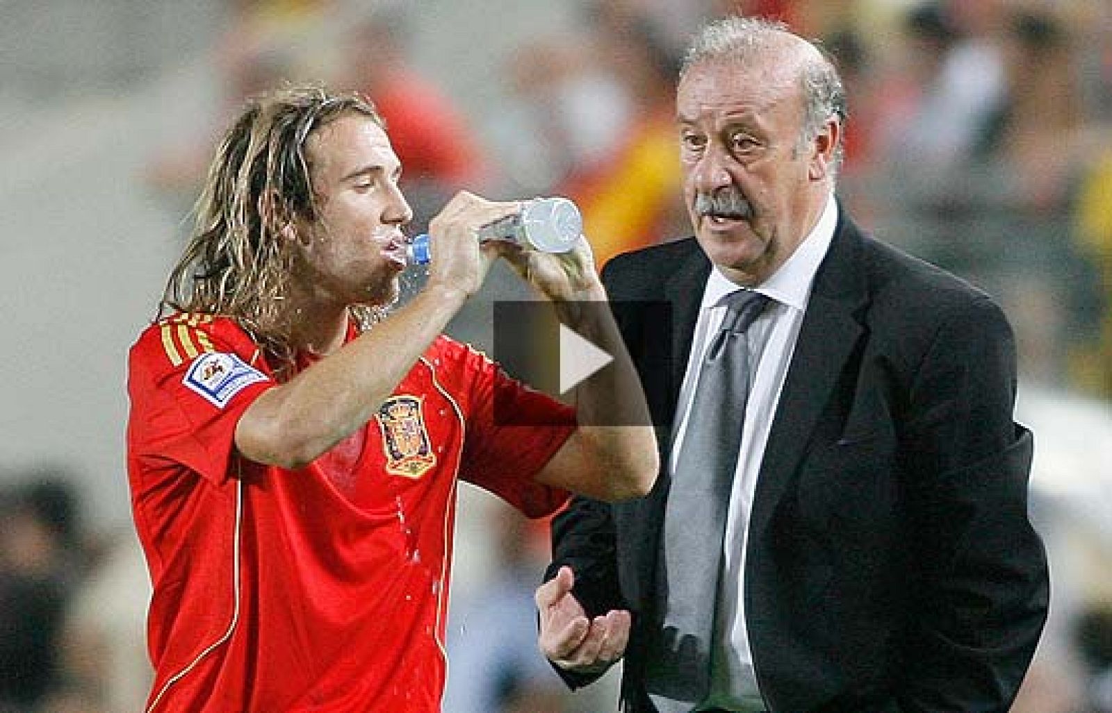 Villa, Del Bosque y el gol | Ver