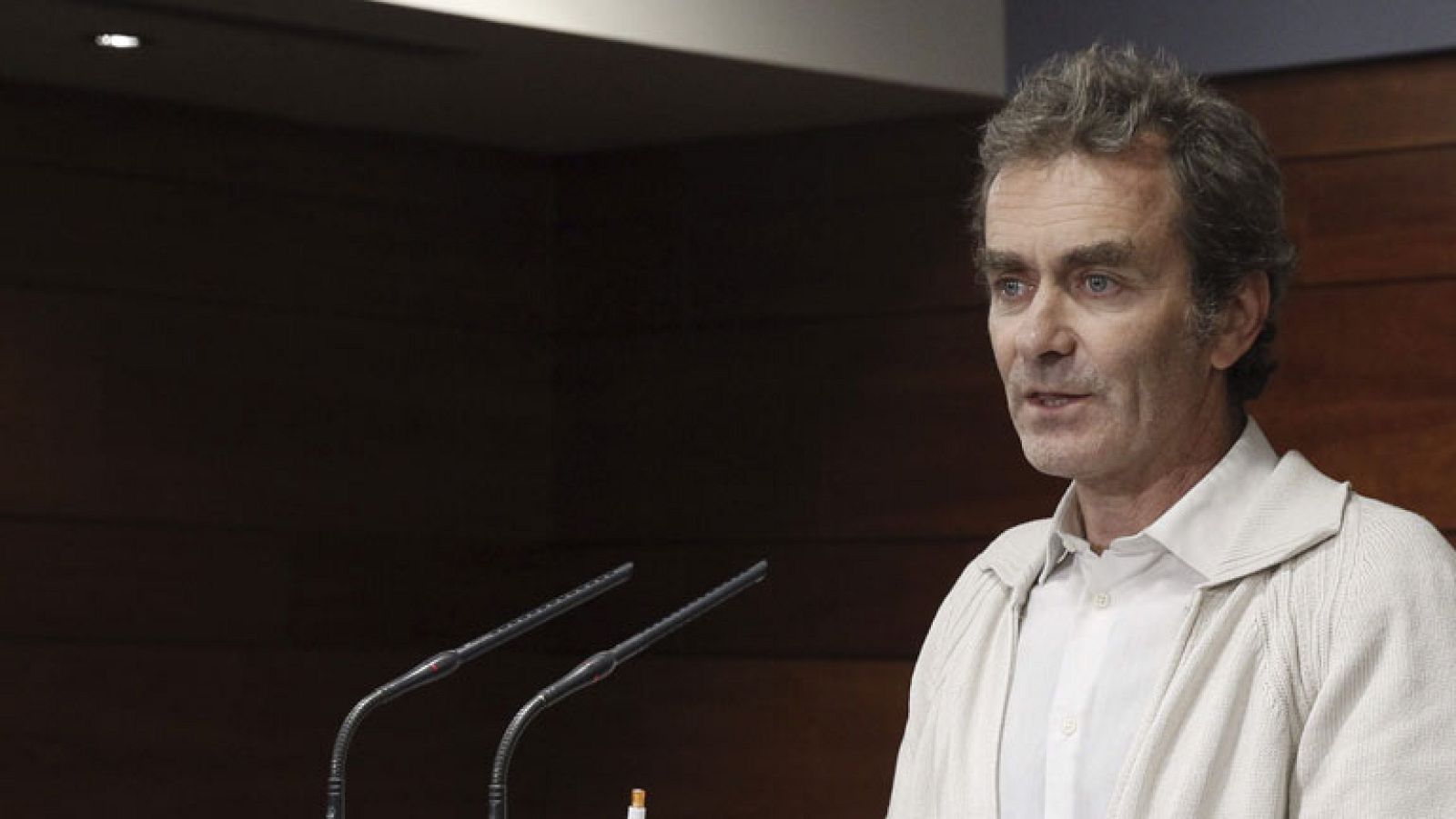 "Aunque hay claros signos de esperanza, todavía no conviene lanzar las campanas al vuelo"