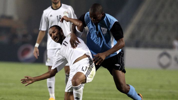 Telediario 1 - Marruecos propone retrasar la Copa de África por temor al ébola