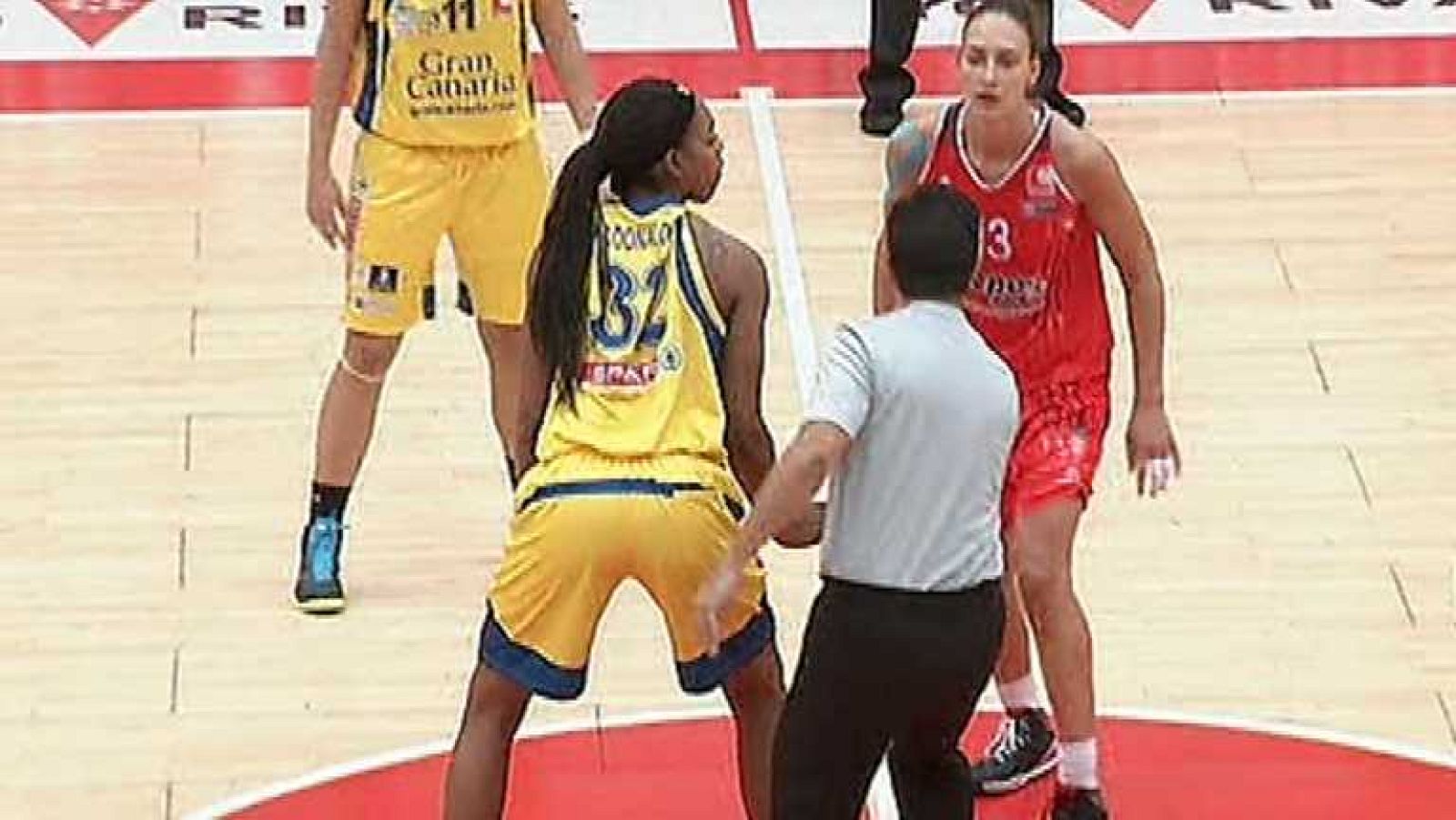 Baloncesto - Liga española femenina. 2ª jornada: Rivas Ecópolis - Gran Canaria 2014 - ver ahora