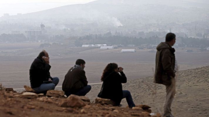 Telediario 1 - Turquía permitirá a los combatientes kurdos de Irak