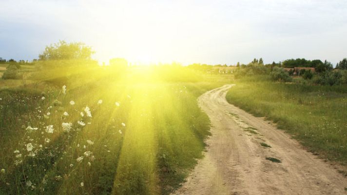 El tiempo - Viento fuerte en Pirineos, Tarragona y norte de Castellón