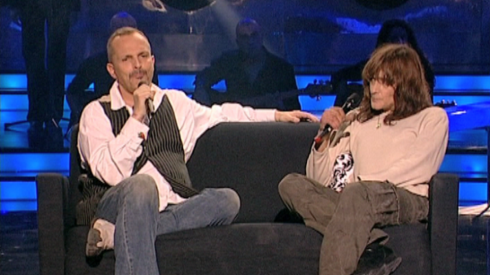 Cachitos de hierro y cromo - Antonio Vega y Miguel Bosé 'El sitio de mi recreo'