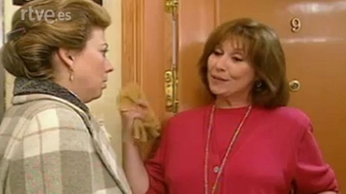 Juntas pero no revueltas - En un lecho de rosa