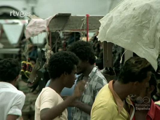 Documentales Color - LOS REYES DE ESPAÑA EN HISPANOAMERICA