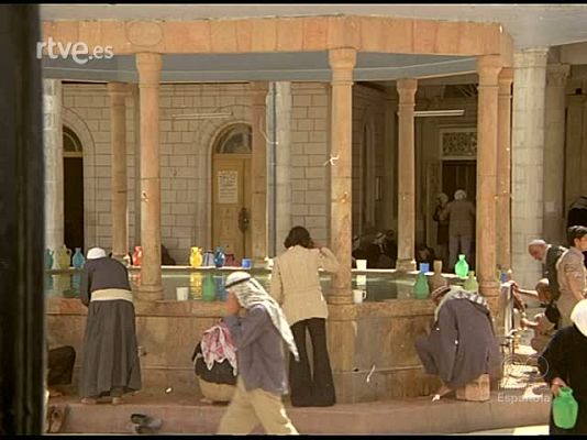 Documentales Color - LOS REYES DE ESPAÑA EN JORDANIA