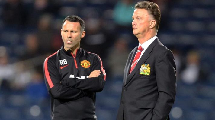 Telediario 1 - Van Gaal ofrece a Valdés recuperarse y entrenarse con el Manchester United