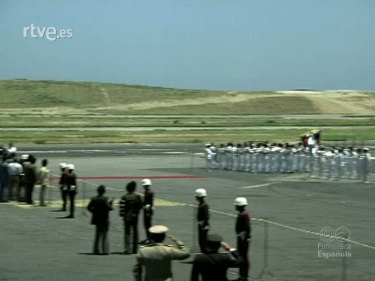 Documentales Color - VISITA DE LOS REYES A VENEZUELA, GUATEMALA Y HONDURAS