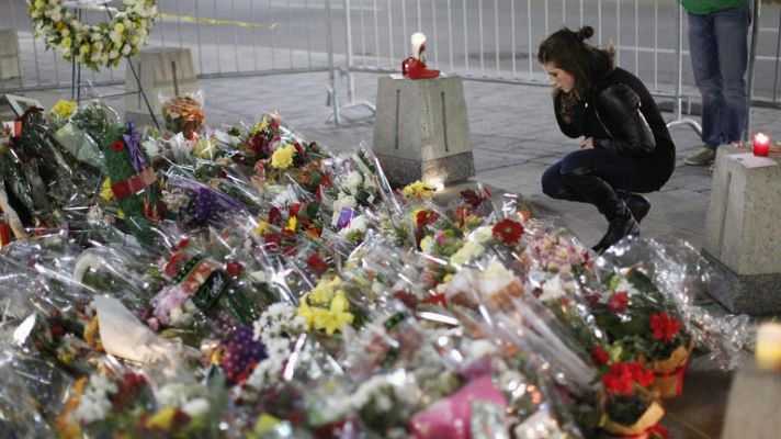 Telediario 1 - Descartan relación del terrorista de Canadá con el EI