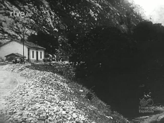 Archivo Real (Alfonso XIII) - CACERIA REGIA EN LOS PICOS DE EUROPA