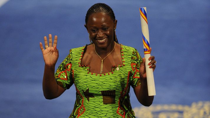  - Caddy Adzuba a TVE: "El ébola es una enfermedad, no es igual a África"