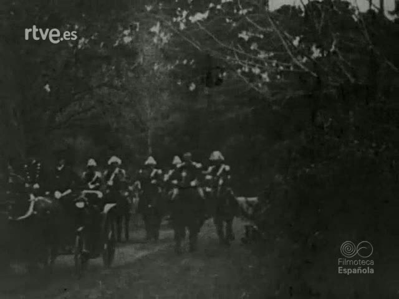 LA INFANTA ISABEL DE BORBON EN LA ARGENTINA - Archivo Real (Alfonso XIII) | Ver