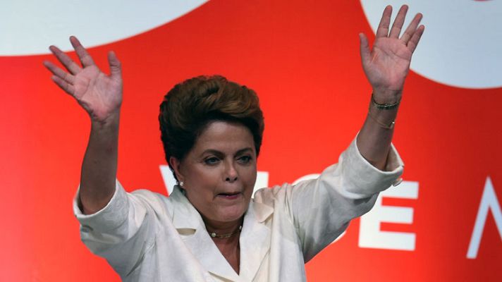 Telediario 1 - Dilma Rousseff consigue por la mínima su segundo mandato