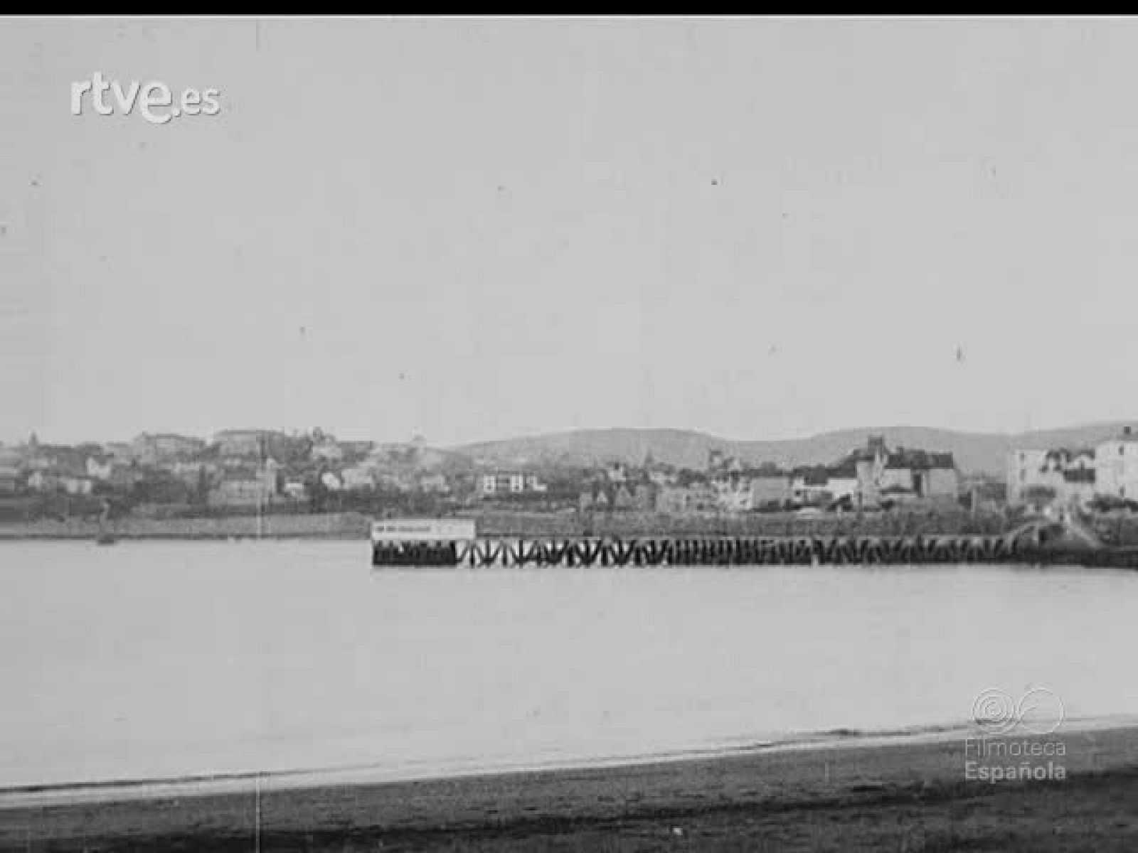 LOS REYES DE ESPAÑA EN LAS REGATAS DE EL ABRA - Archivo Real (Alfonso XIII) | Ver