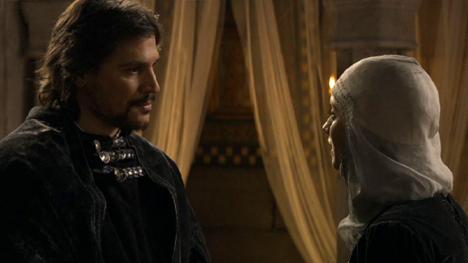 Isabel - "Mi señora, vos sois fuerte quérais o no. Dios os hizo así, y eso nada puede cambiarlo"