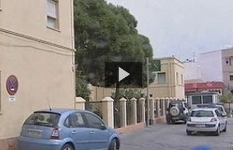 En Roquetas, Almería, sigue sin resolverse el apuñalamiento del joven senegalés | Ver