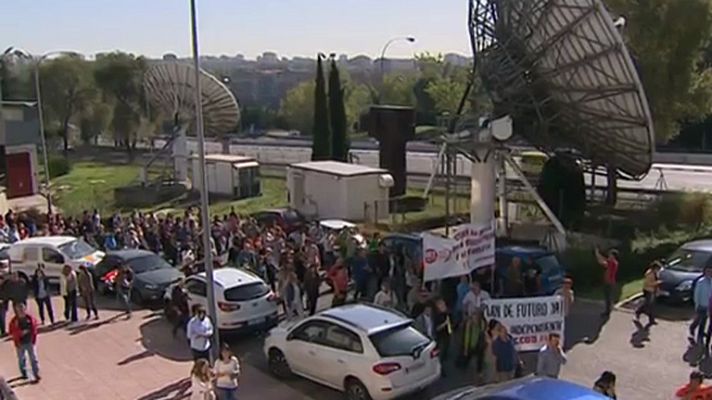 Telediario 1 - Paros parciales en RTVE "por un plan de futuro" y una "financiación suficiente y estable"