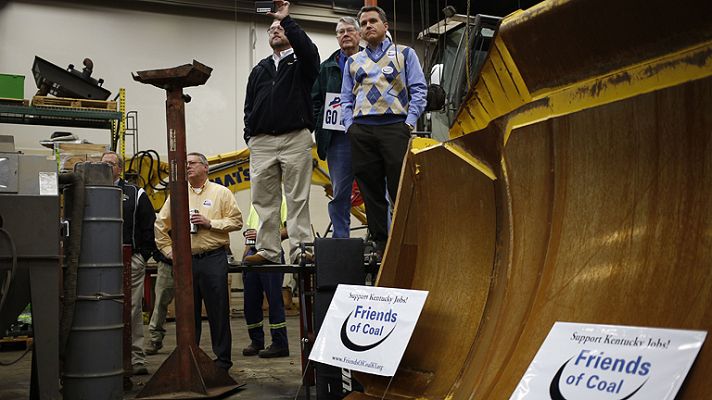 Telediario 1 - El 'dinero oscuro' y las legislativas de Estados Unidos