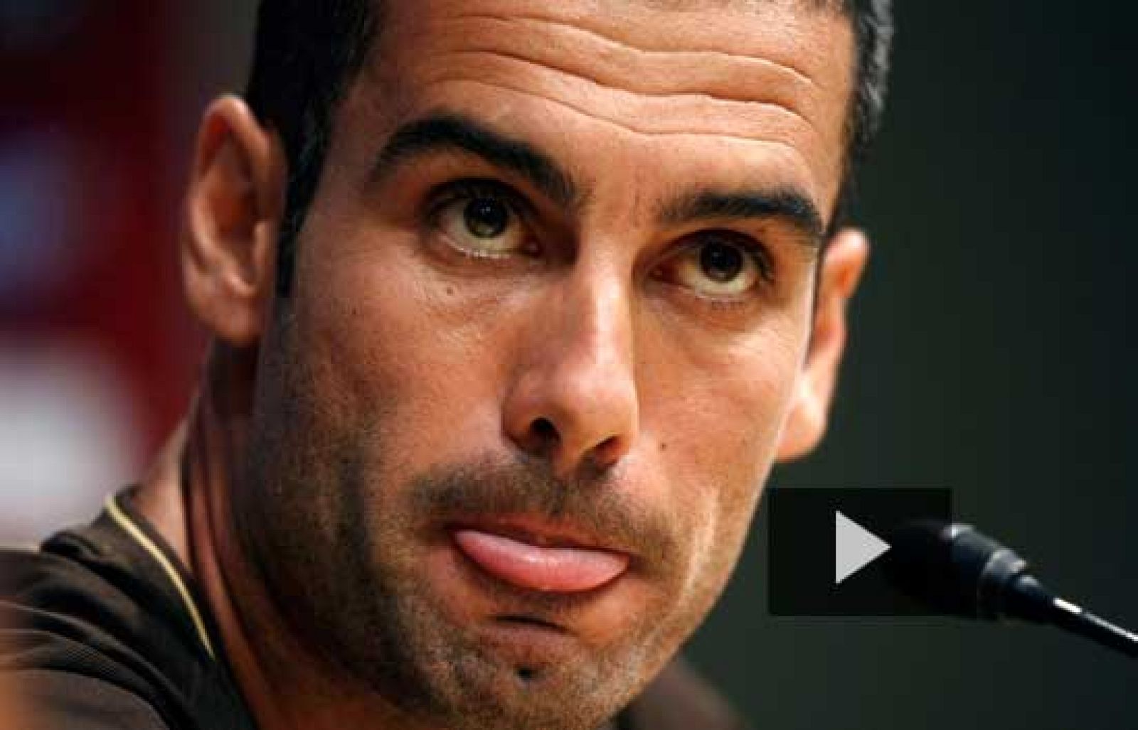 Guardiola, abucheado en Sant Carles de la Ràpita