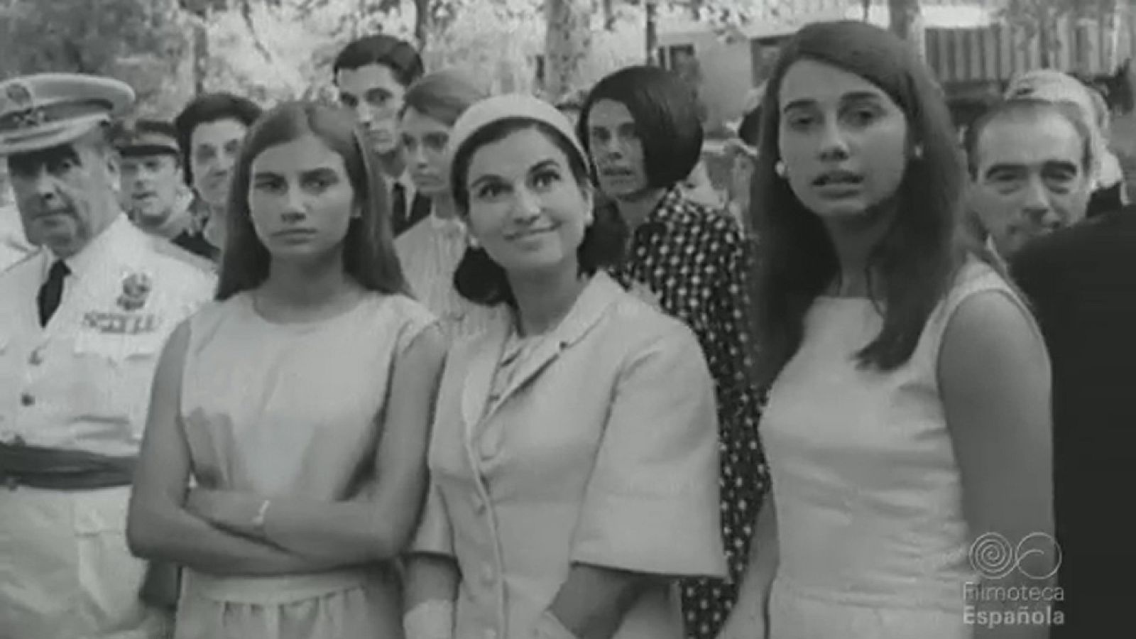 BARCELONA. ERA FRANCO 1939 - 1975. LA CULTURA - Documentales Blanco y Negro | Ver