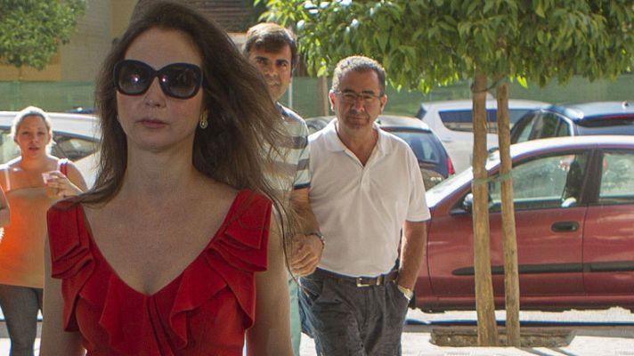 Telediario 1 - La juez Alaya imputa a otras seis personas