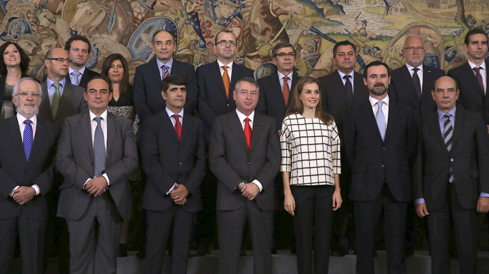 Telediario 1 - La reina Letizia, con la campaña 'Un juguete, una ilusión'