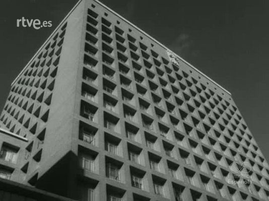 Documentales Blanco y Negro - PERIODISMO CINEMATOGRAFICO. ASAMBLEA GENERAL DE LA INA