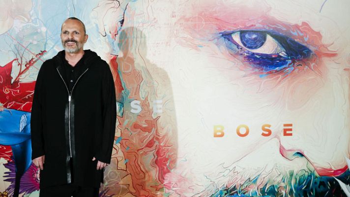 Telediario 1 - Miguel Bosé presenta "Amo"