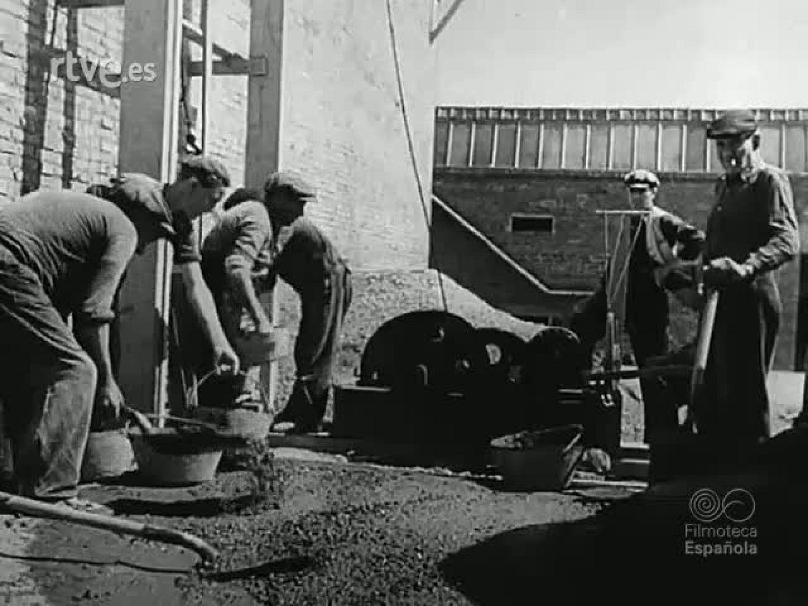 NOTICIAS SOBRE BARCELONA (DIPUTACION DE BARCELONA 1943) - Documentales Blanco y Negro | Ver