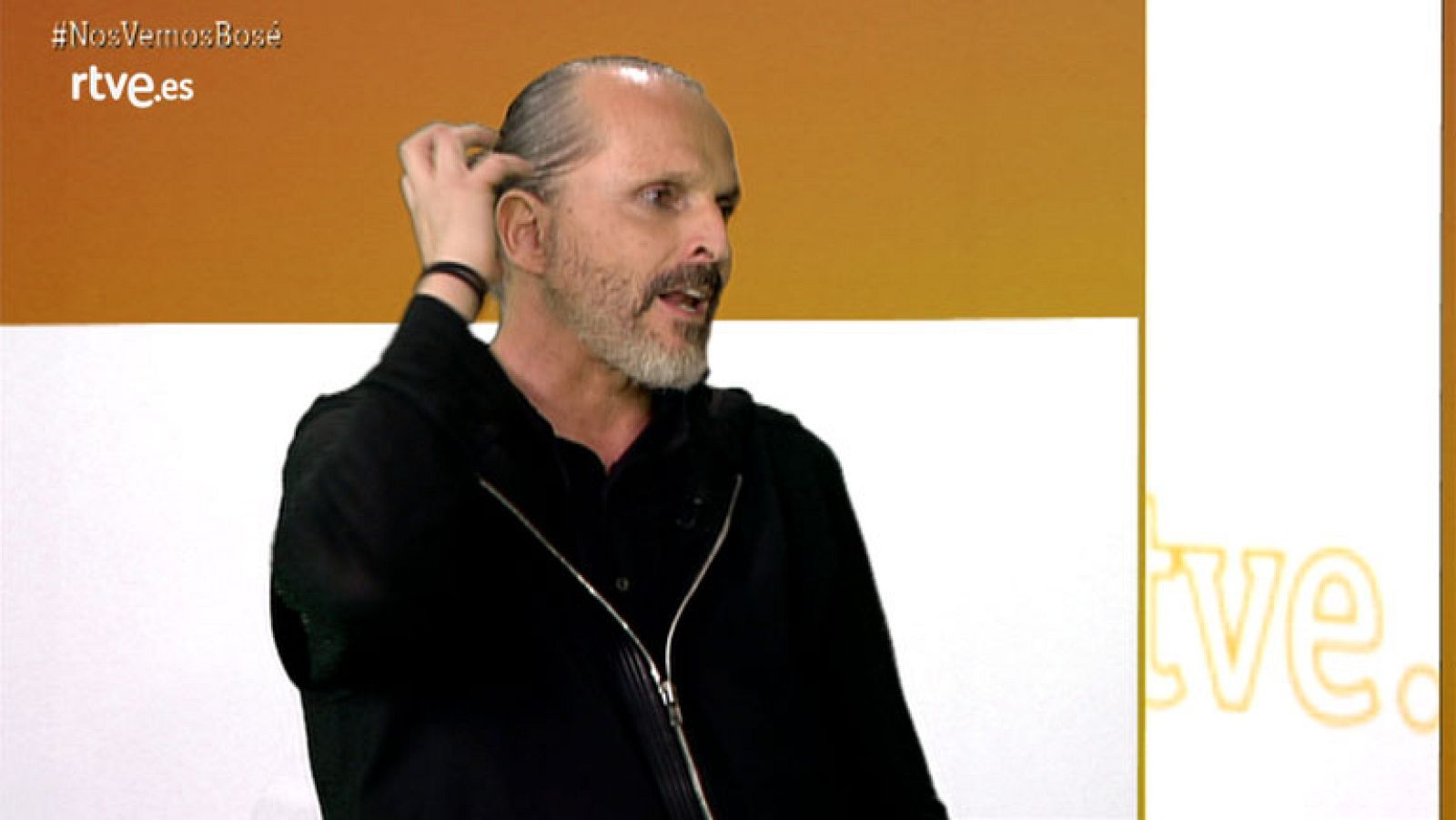 Miguel Bosé y la fan que casi le arranca la oreja - Nos vemos en las redes | Ver