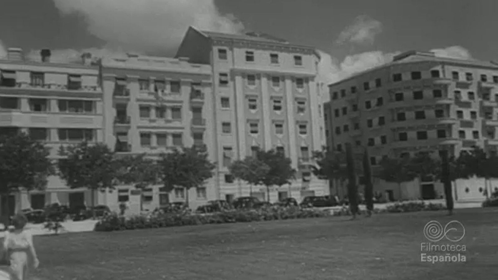 QUEM AMA LISBOA - Documentales Blanco y Negro | Ver