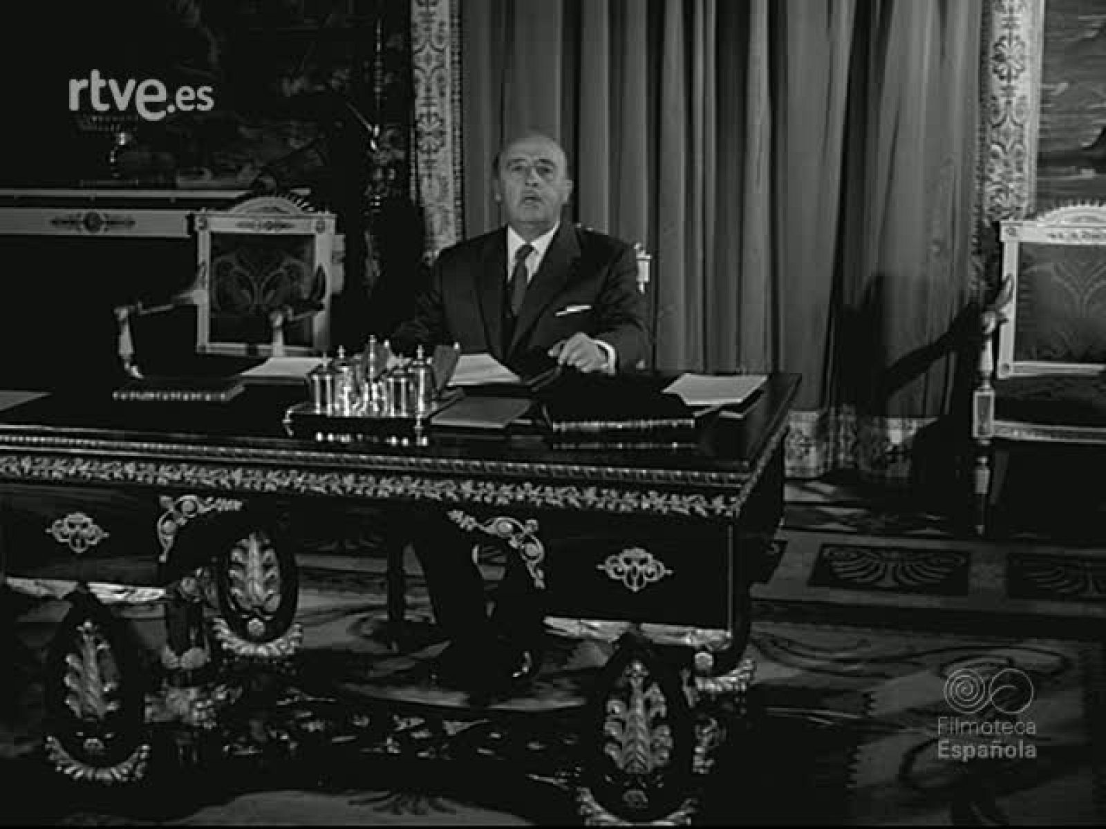 MENSAJE DE FRANCO FIN DE AÑO 1960 - Documentales Blanco y Negro | Ver