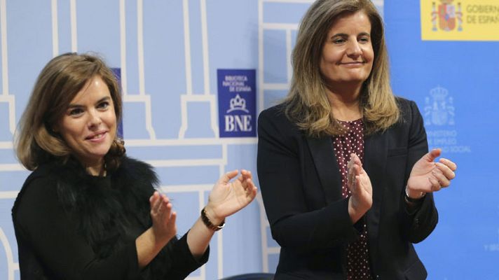 Telediario 1 - El Gobierno advierte a Mas de que tiene que acatar la ley