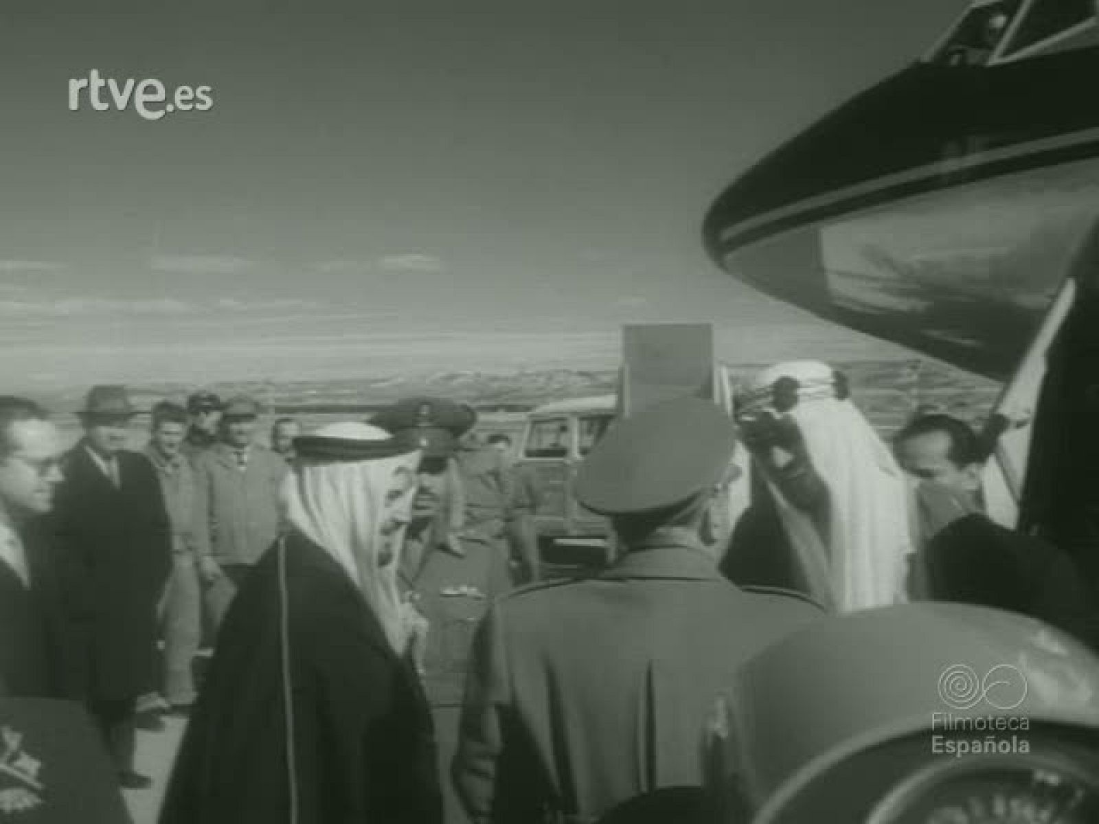 SAUD DE ARABIA EN ESPAÑA - Documentales Blanco y Negro | Ver