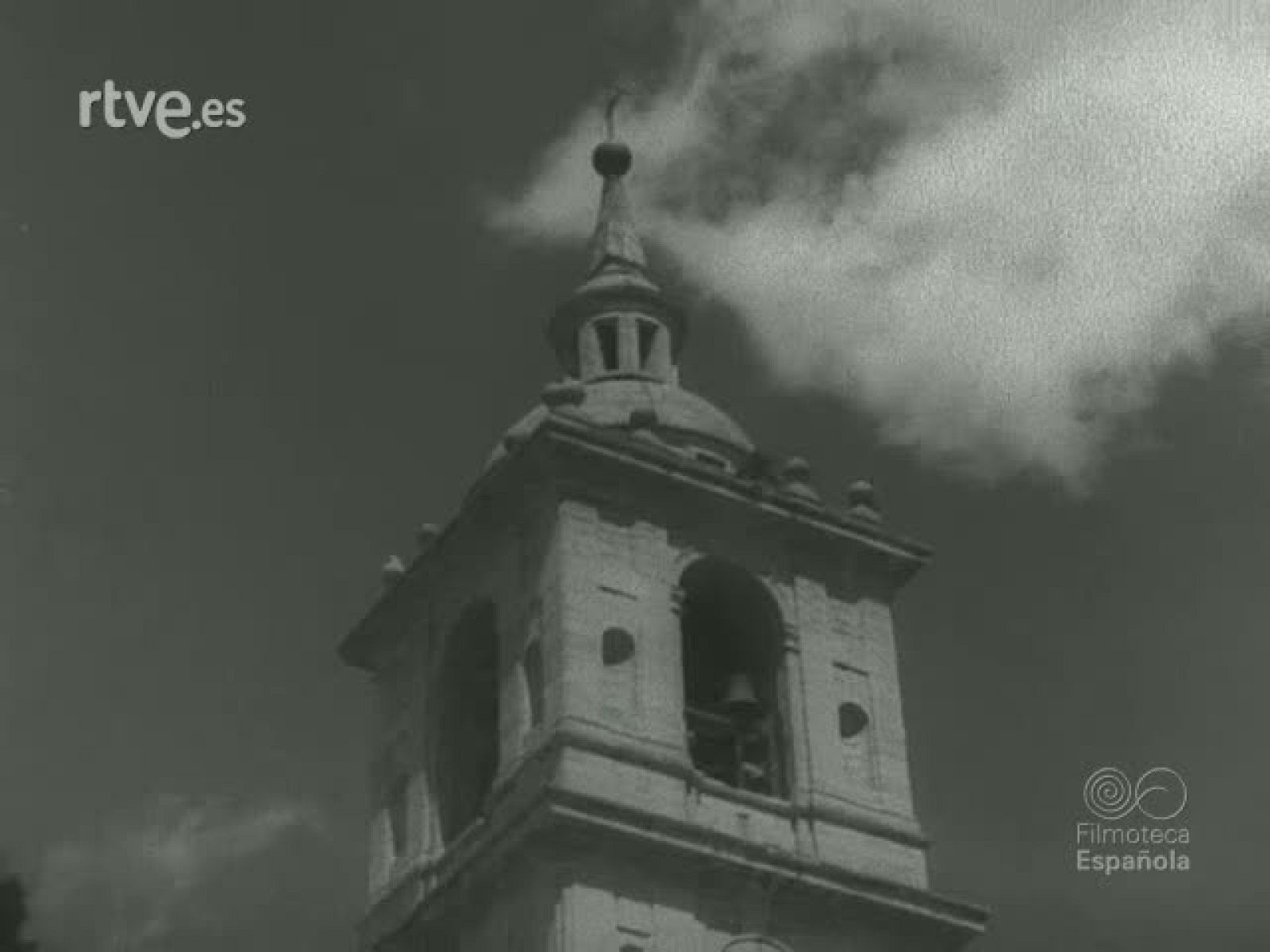 TAREA Y MISION: II CONCENTRACION DE LA SECCION FEMENINA EN EL ESCORIAL - Documentales Blanco y Negro | Ver