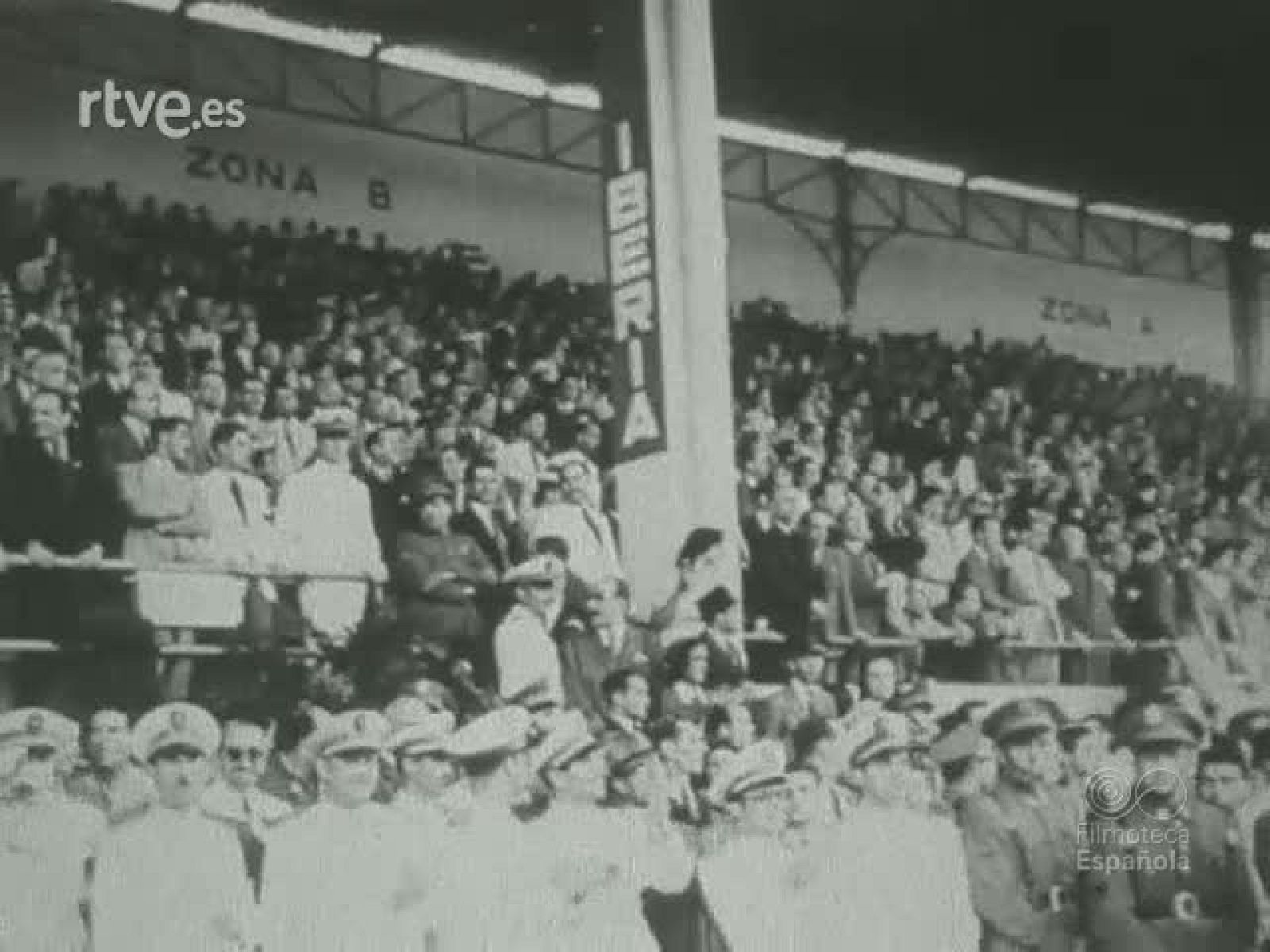 TELMO ZARRAONANDIA - FUTBOL - Documentales Blanco y Negro | Ver