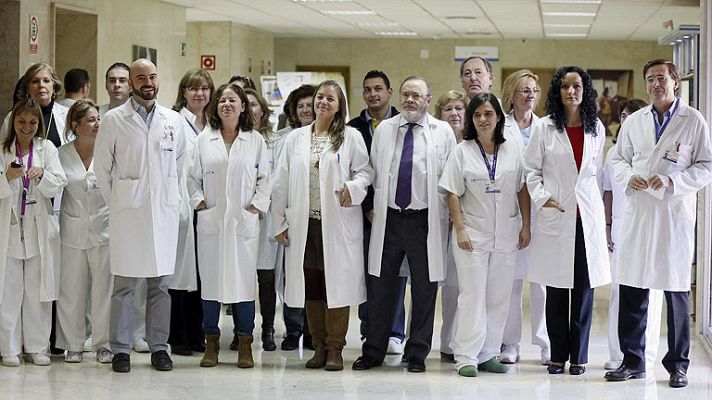 Informativo 24h - La auxiliar de enfermería que superó el ébola recibe el alta hospitalaria